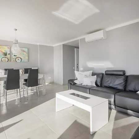 R13 Beachfront Apartment Segur 公寓 塞古德卡拉斐