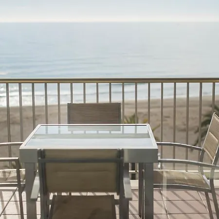 아파트 R13 Beachfront Apartment Segur 세구르 데 칼라펠